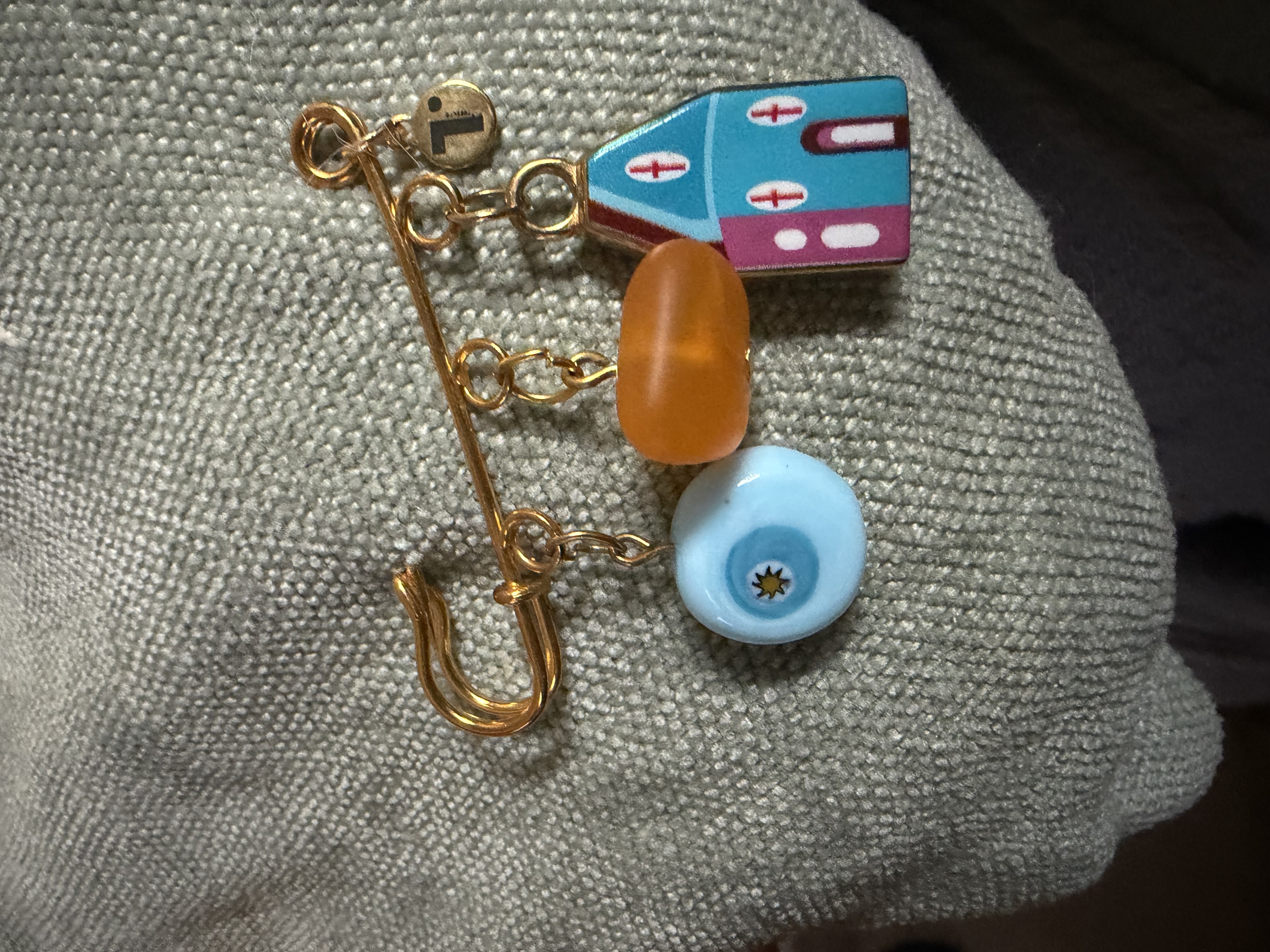 T-Pin 03