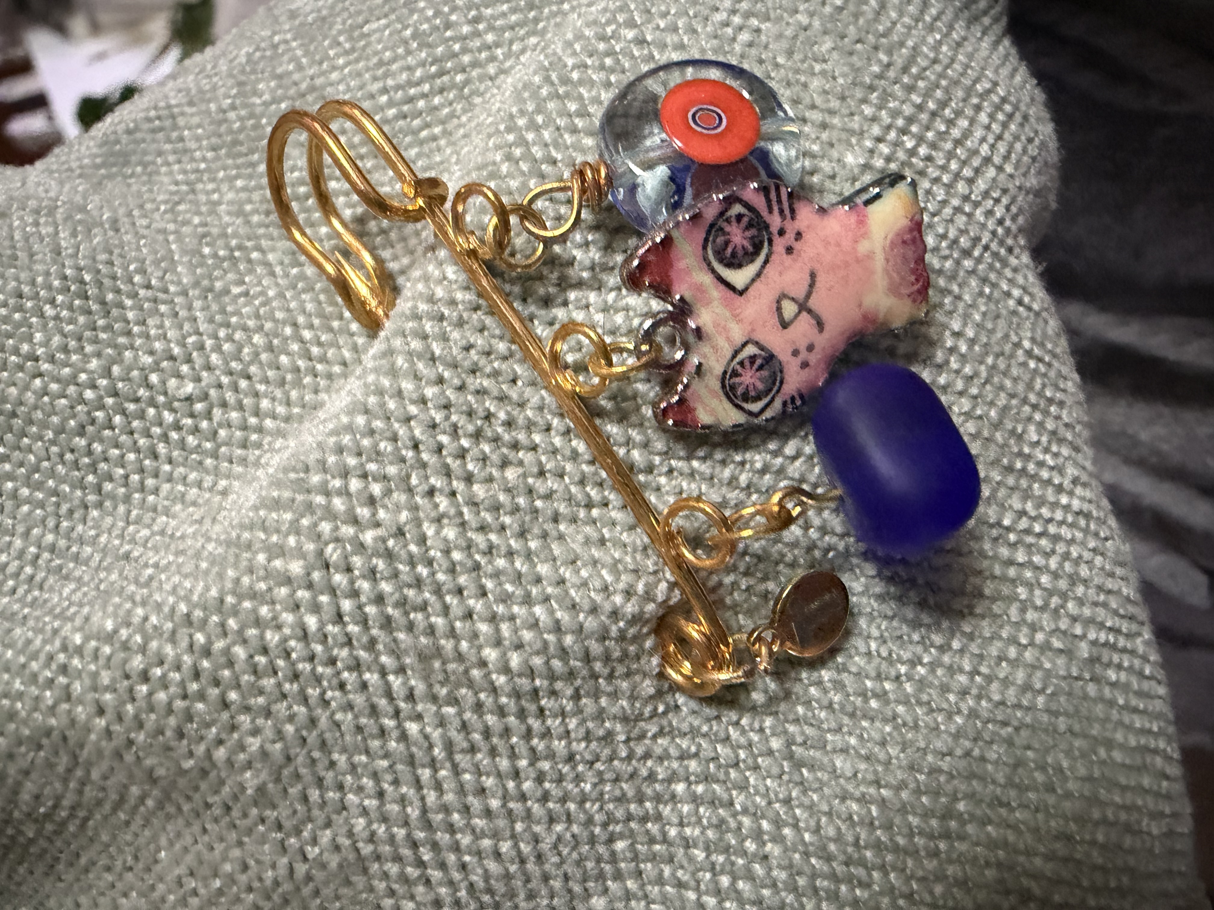 T-Pin 02