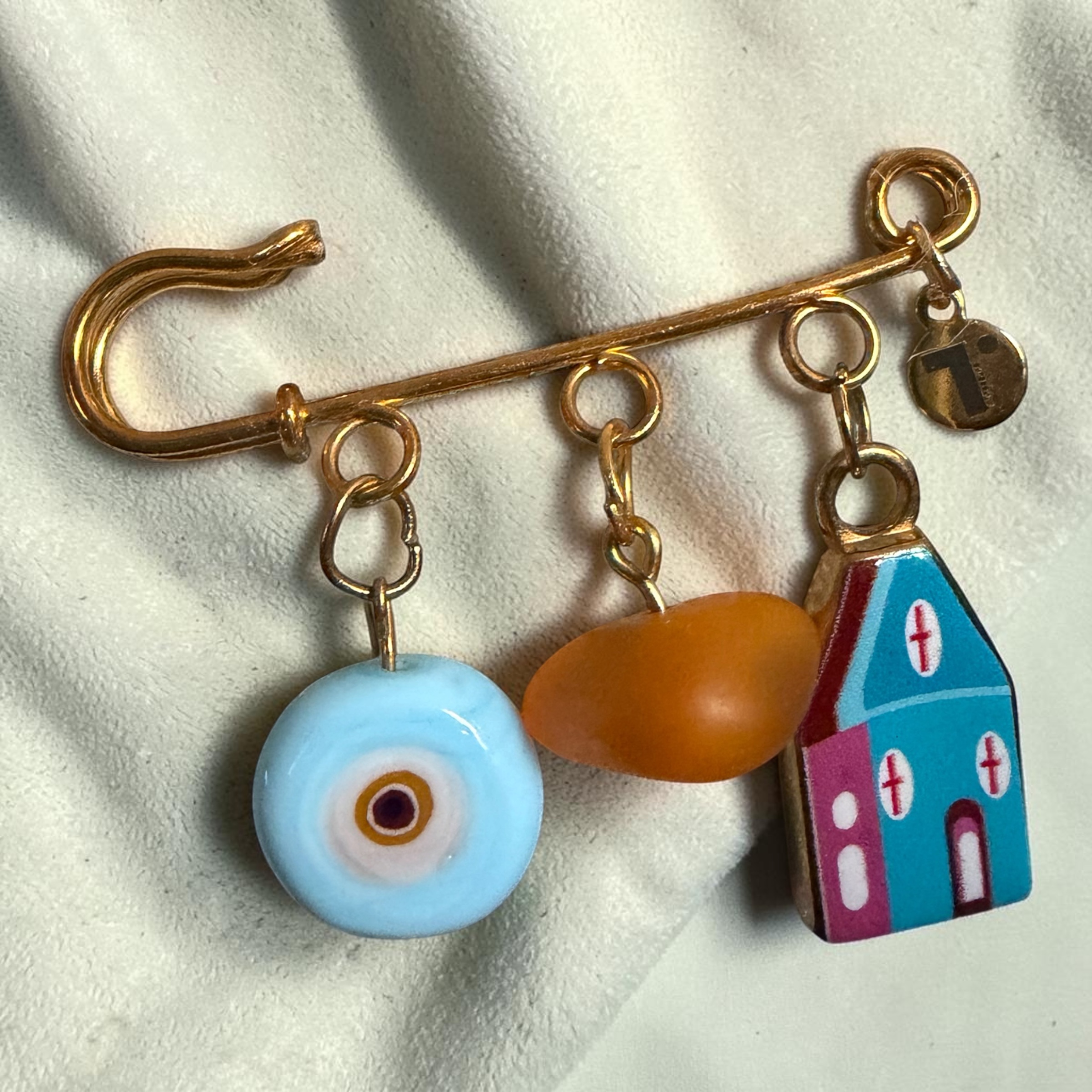 T-Pin 03